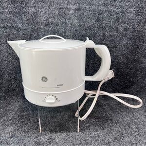 GE Hot Pot Model 106810 Boil Water Heat Soup Noodle Vegetable Cooker 32oz